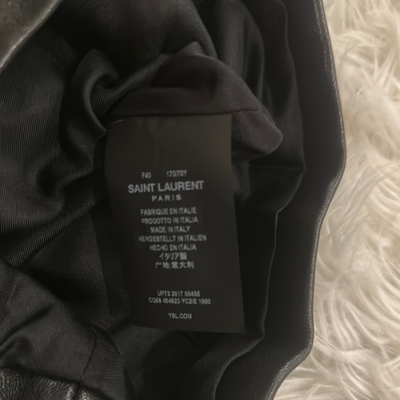 Saint Laurent Leather Bermuda Shorts – Black – EU 40 – NWT - Picture 9 of 11